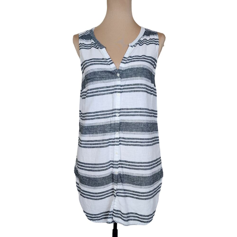 Old Navy Medium White Grey Gray Striped Tank Top Blouse